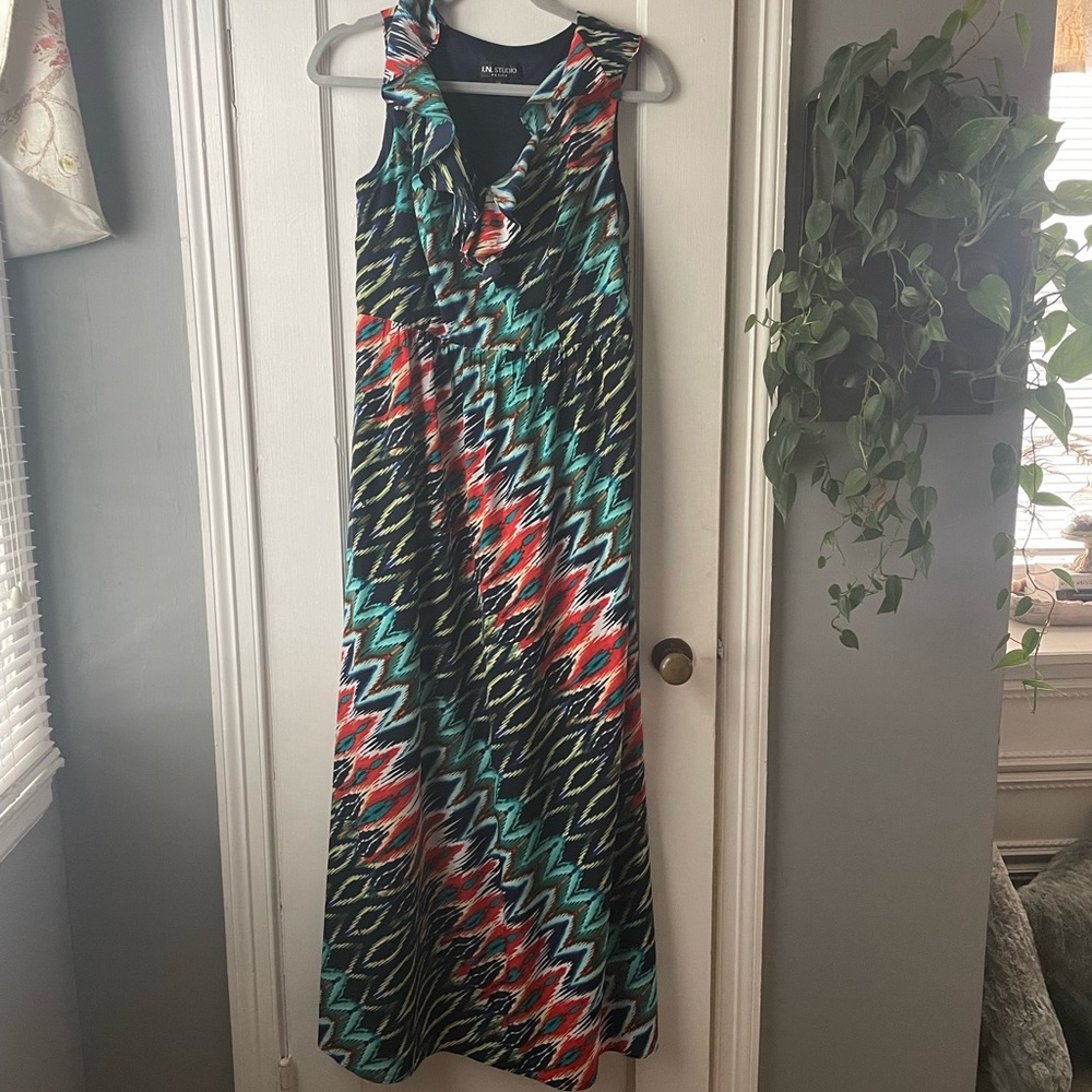 Maxi Dress - Picture 3 of 4